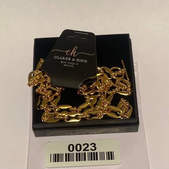 New 2pc. 24K Gold Plated Trendy Punk Chain Necklace and Bracelet set. - Picture 8 of 8